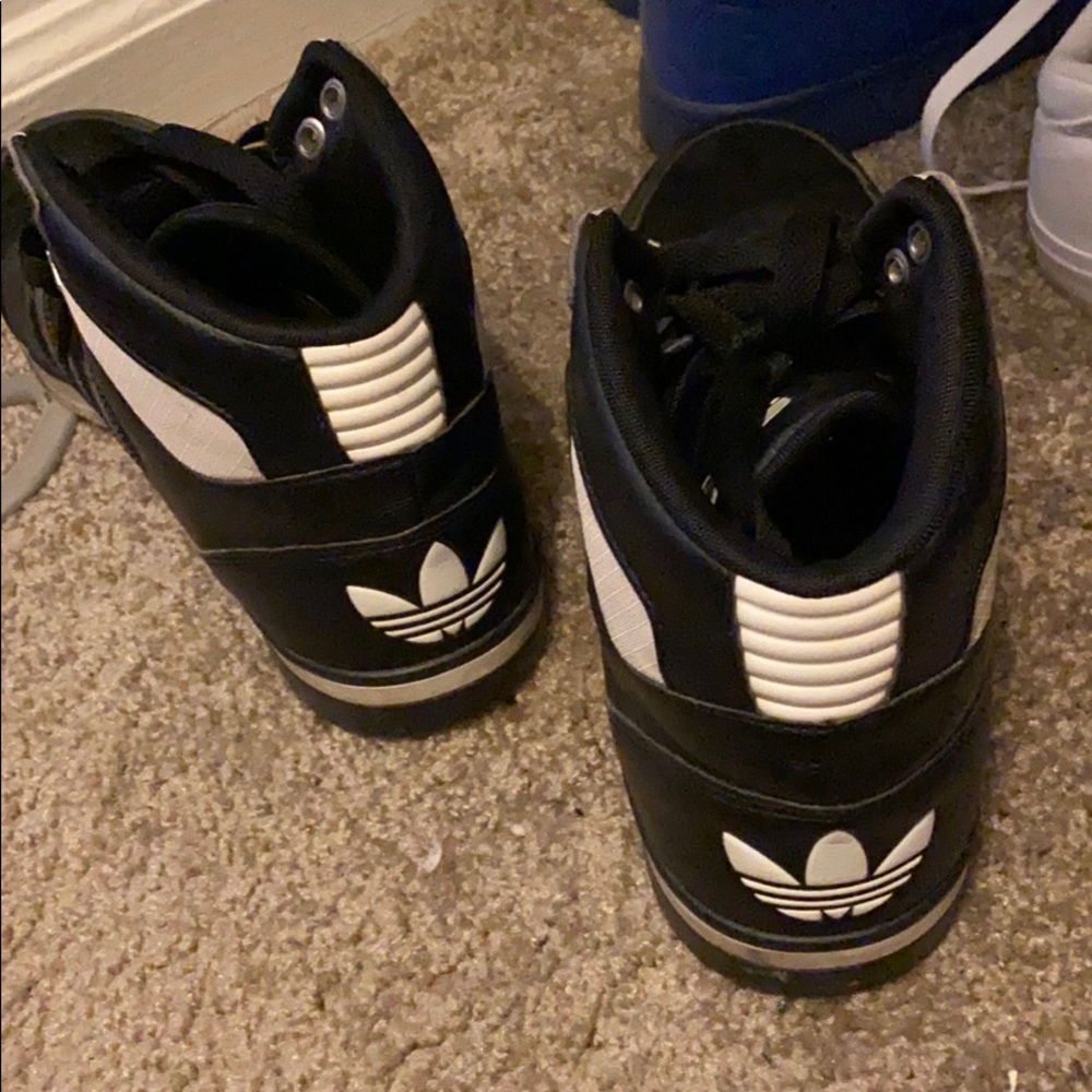 Adidas 10$
